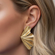 SOLEA - Große Blatt-Ohrringe Gold