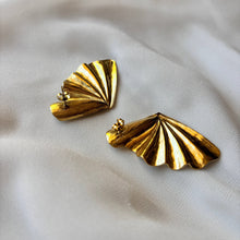 SOLEA - Große Blatt-Ohrringe Gold