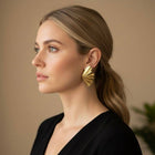 SOLEA - Große Blatt-Ohrringe Gold